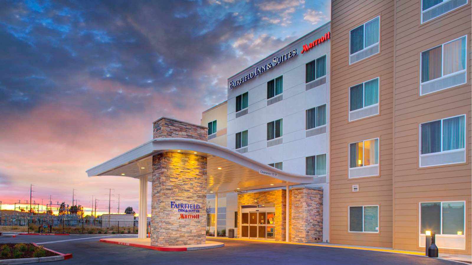 Hollister CA hotel